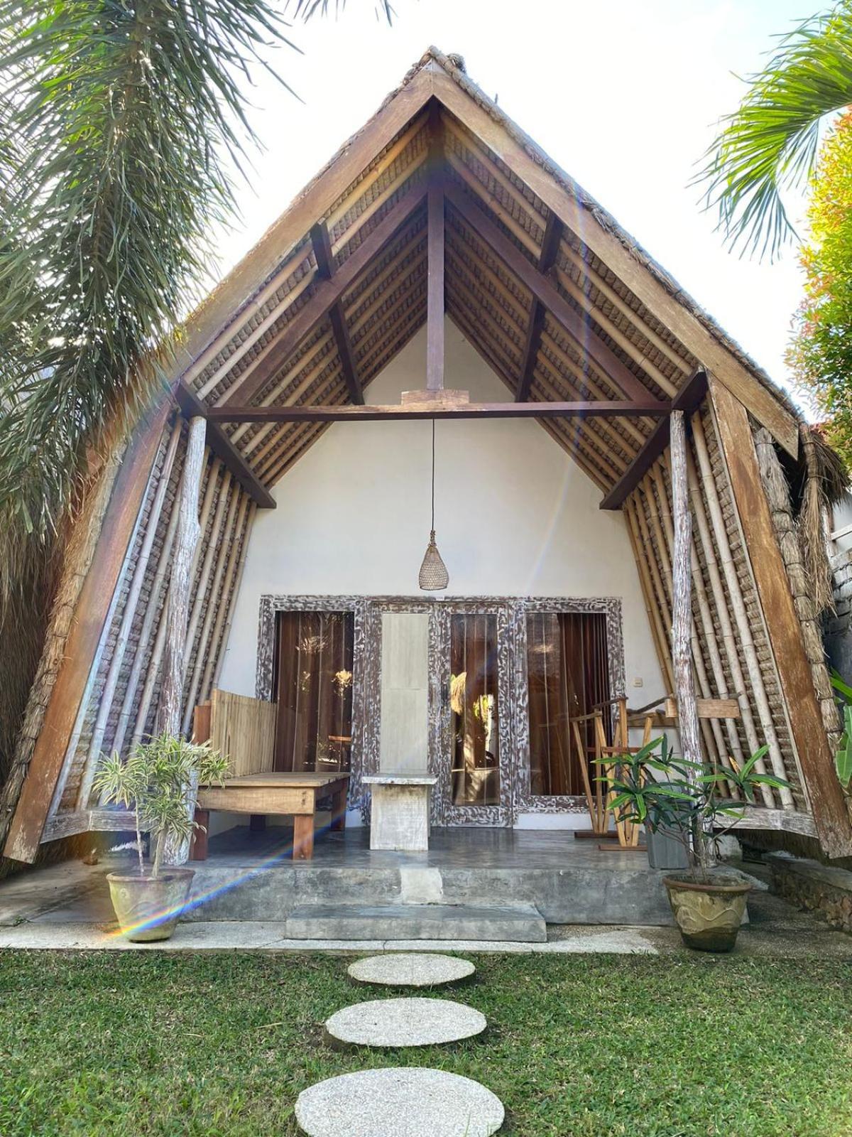 Palm Green Hotel Kuta (Lombok) Exterior foto